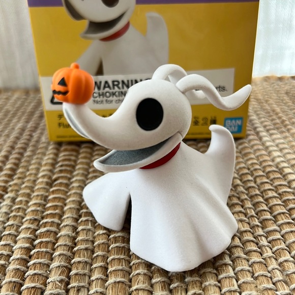 🖤🎃🤍 Zero fluffy puffy figure Disney nightmare before Christmas - Picture 2 of 5